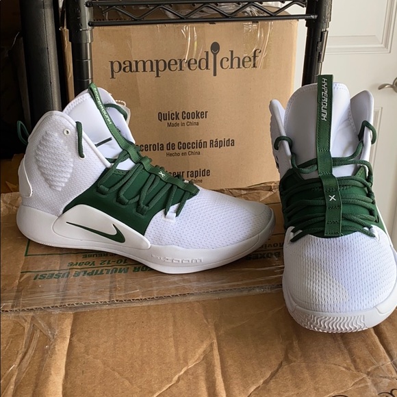 nike hyperdunk size 12